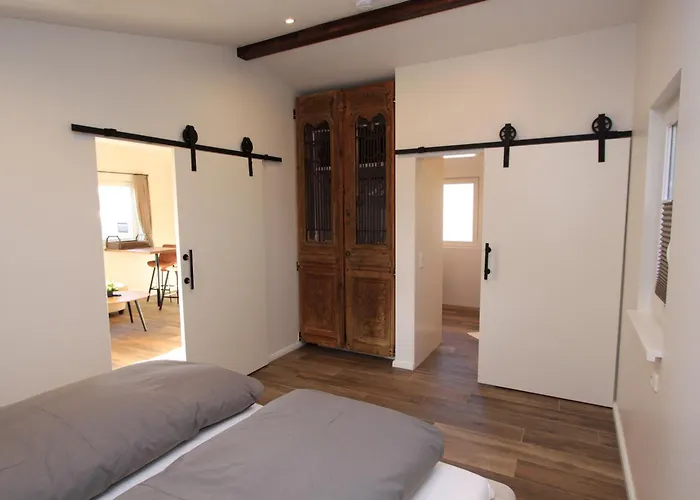 8 Campingpark Waldesruh * Behrensdorf